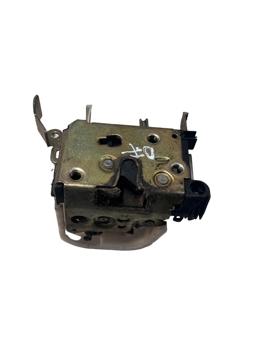 Broasca usa dreapta fata FIAT PUNTO 176_ 1993 - 1999