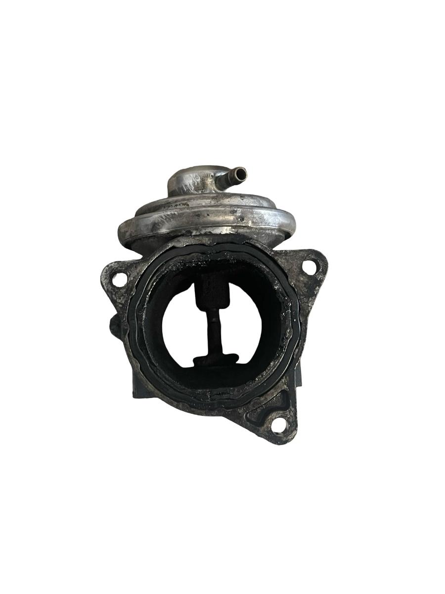 Supapa EGR VOLKSWAGEN TOURAN 1T1, 1T2 2003 - 2010 1.9 TDI BKC, BLS, BXE 038131501AF
