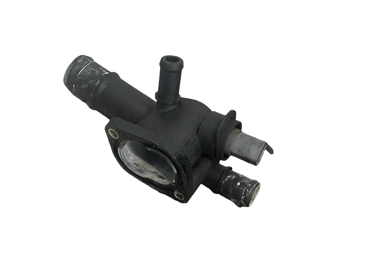 Carcasa termostat VOLKSWAGEN TOURAN 1T1, 1T2 2003 - 2010 038121132D
