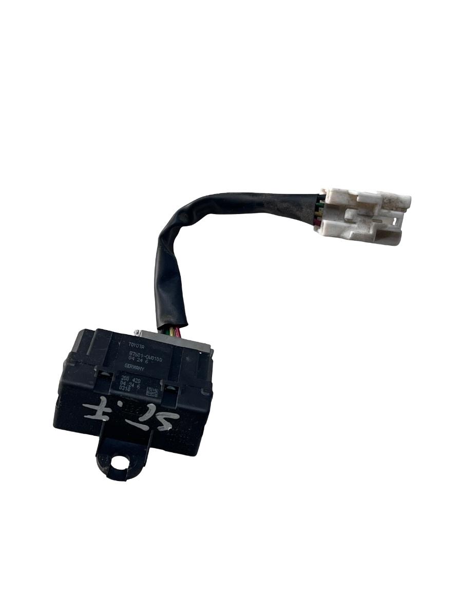 Releu incalzire scaun stanga fata TOYOTA AVENSIS _T22_ 1997 - 2003 875010W0100