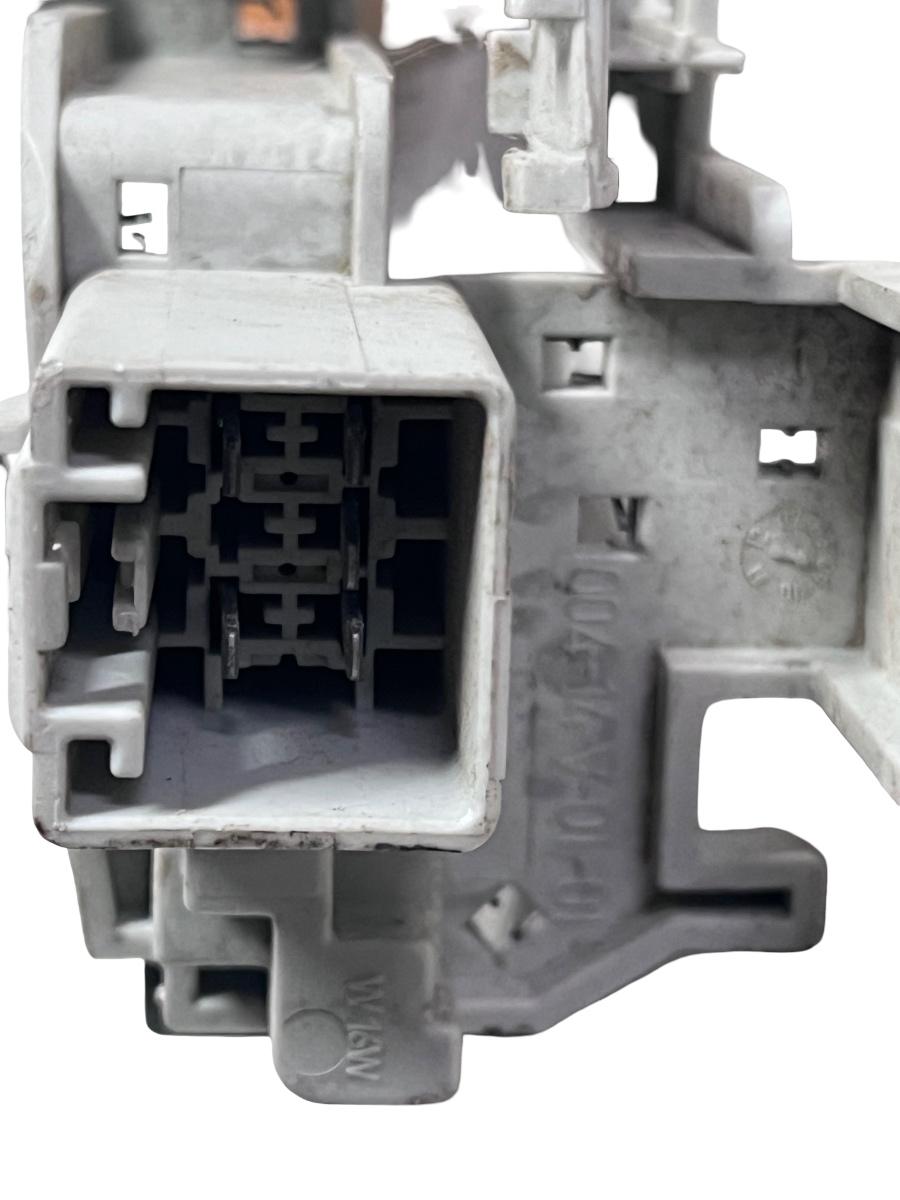 Soclu stop stanga spate FORD FIESTA VI 2008 - > 8A6113405A – foto 2