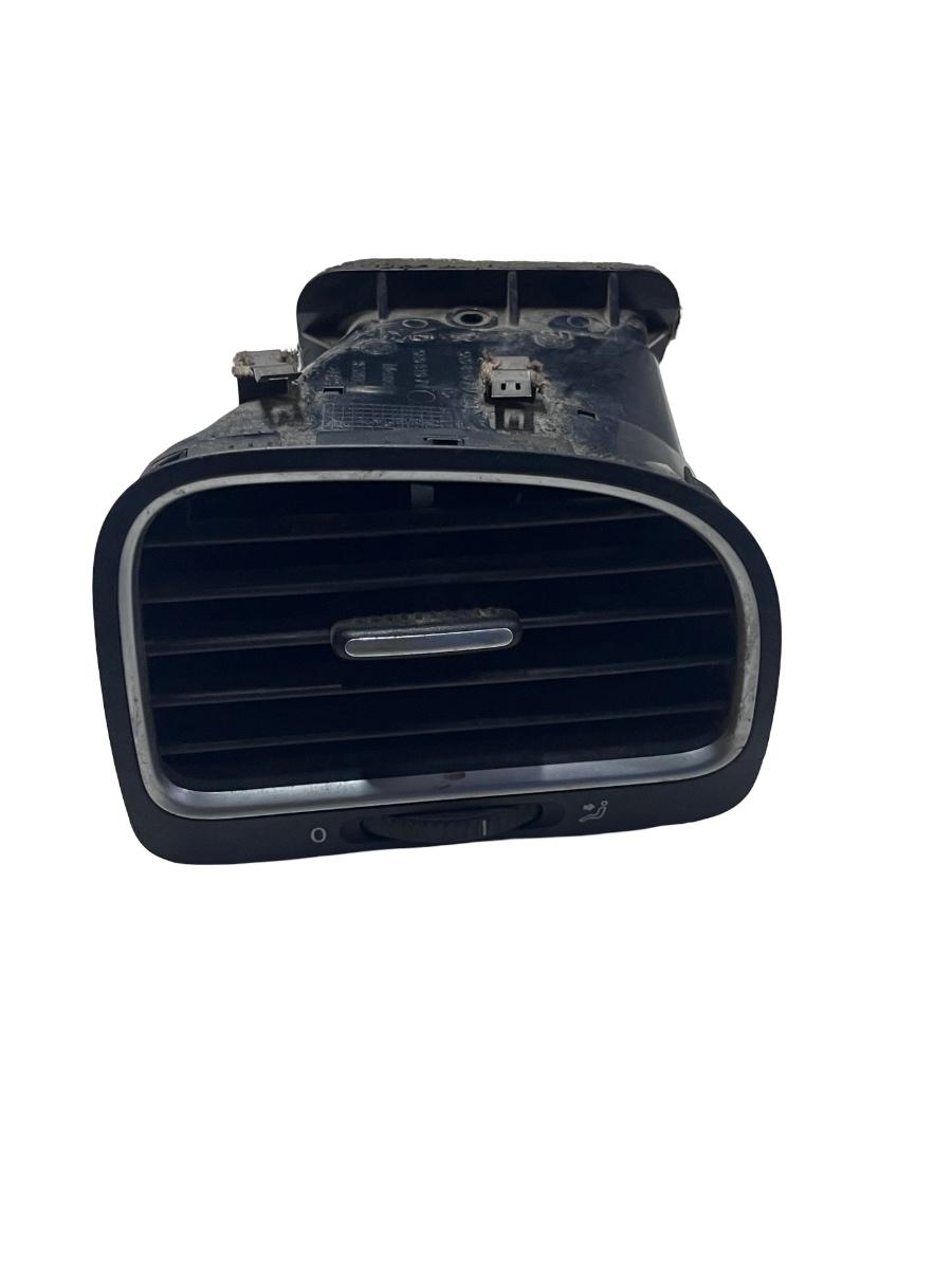 Grila de ventilatie bord centrala dreapta fata VOLKSWAGEN GOLF VI 5K1 2008 - 2013 5K0819710