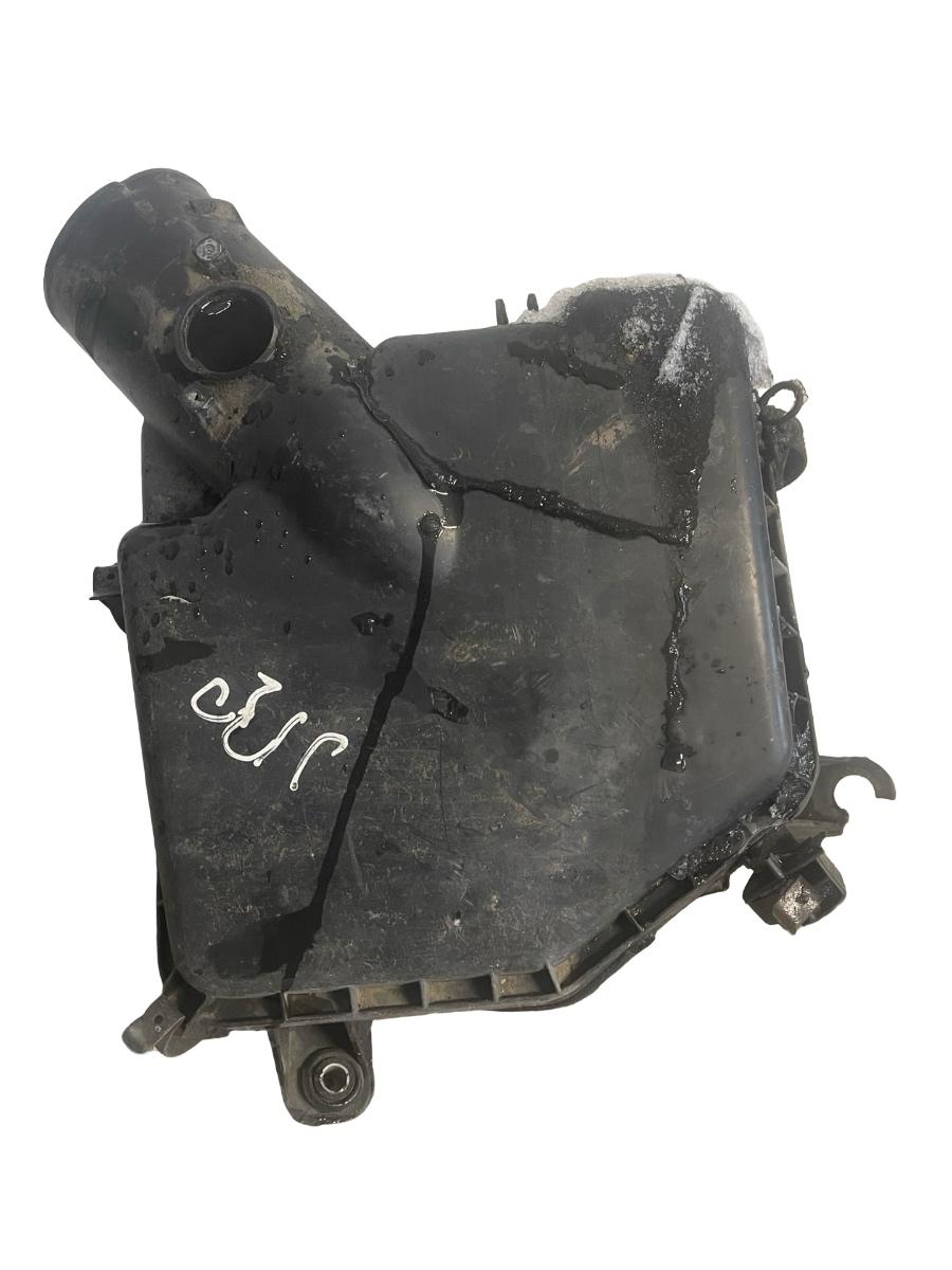 Carcasa filtru de aer TOYOTA LAND CRUISER LJ12_, KZJ12_, TRJ12_, KDJ12_, GRJ12_ 2002 - 3.0D – foto 2