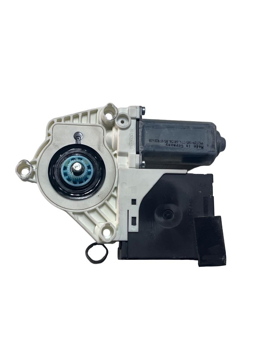 Motoras geam stanga fata VOLKSWAGEN PASSAT 3C2 2005 - 2010 1K0959793L