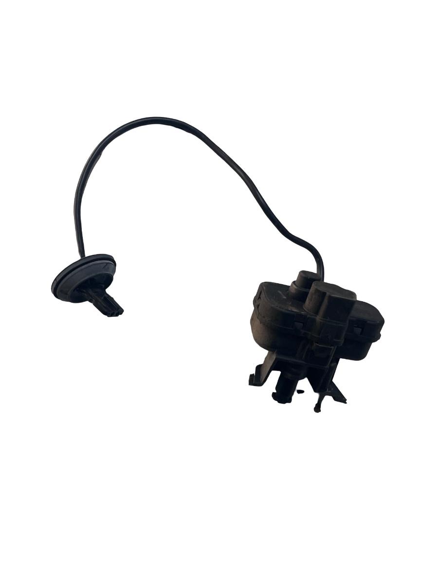 Motoras usita rezervor combustibil VOLKSWAGEN GOLF V Variant 1K5 2007 - 2009 5N0810773E