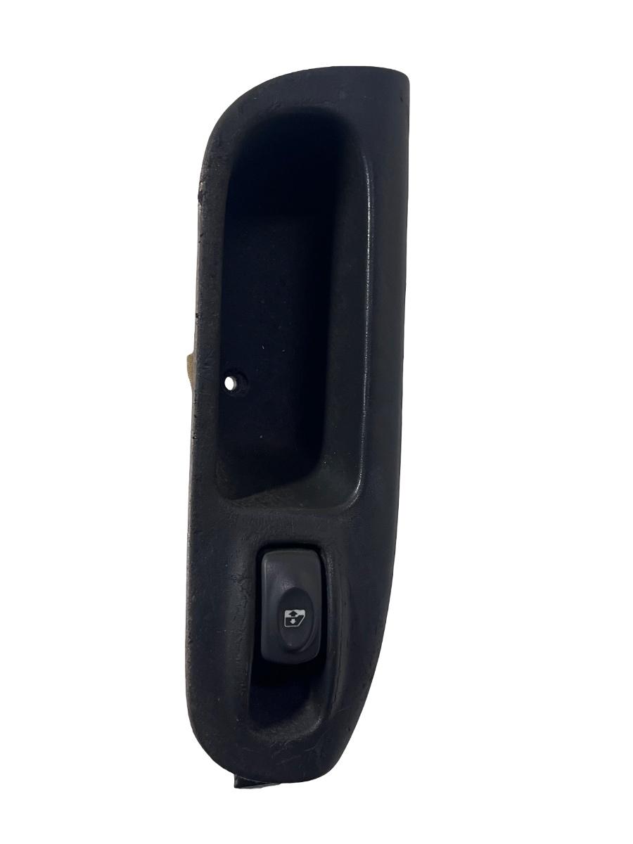 Butoane geamuri electrice dreapta fata RENAULT SCENIC I JA0/1_, FA0_ 1999 - 2003 7700431172