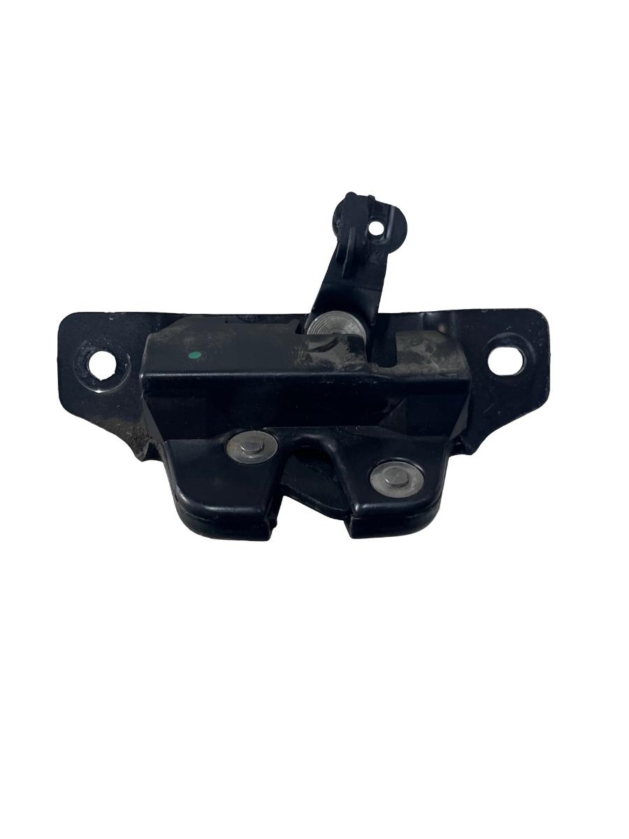 Incuietoare haion  PEUGEOT 206 Berlina 2007 - >