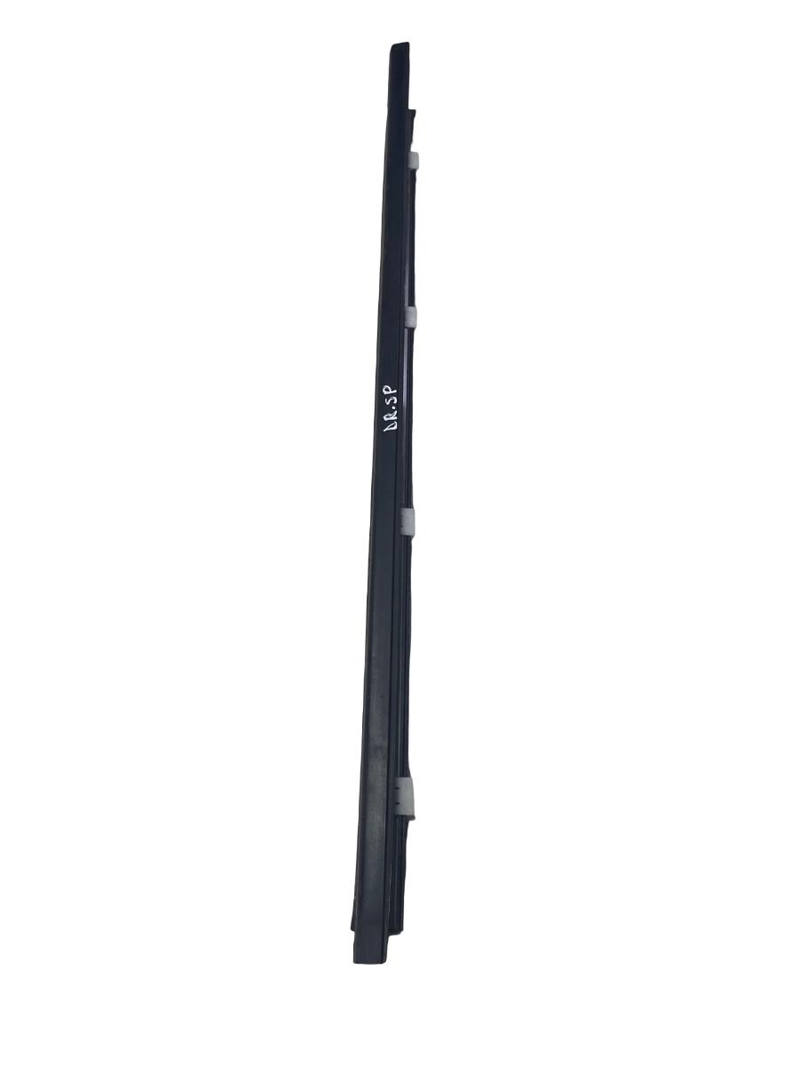 Cheder geam portiera dreapta spate NISSAN QASHQAI / QASHQAI +2 I J10, JJ10 2006 - 2014