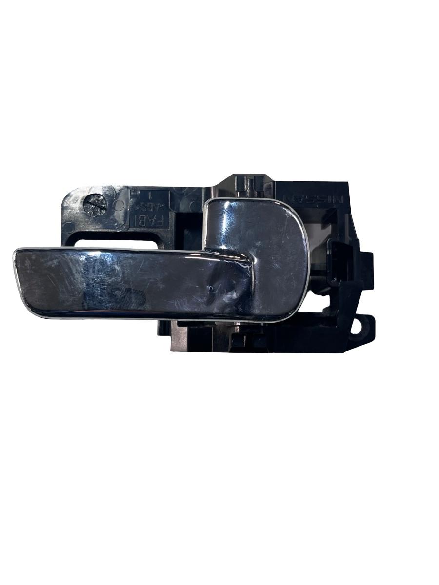 Maner interior portiera dreapta fata NISSAN QASHQAI / QASHQAI +2 I J10, JJ10 2006 - 2014