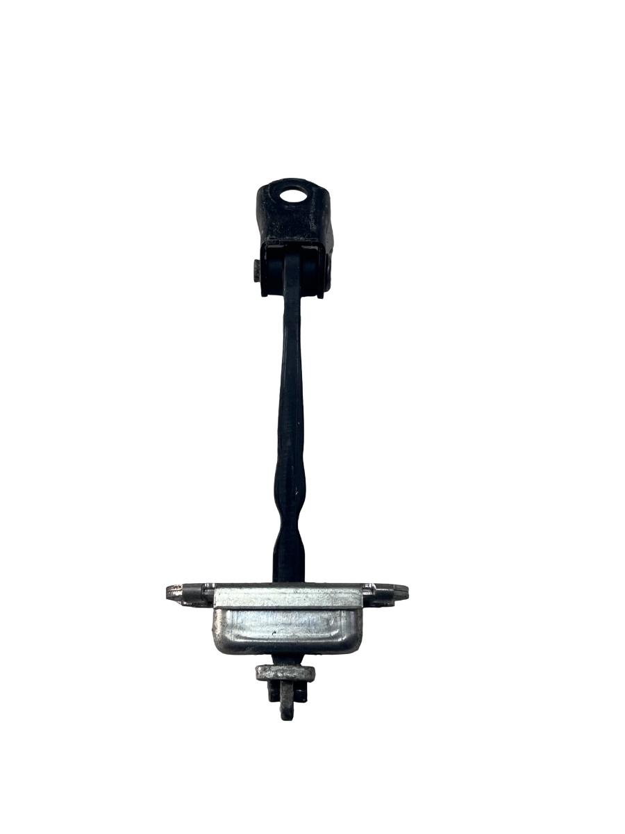 Opritor portiera  dreapta fata NISSAN QASHQAI / QASHQAI +2 I J10, JJ10 2006 - 2014