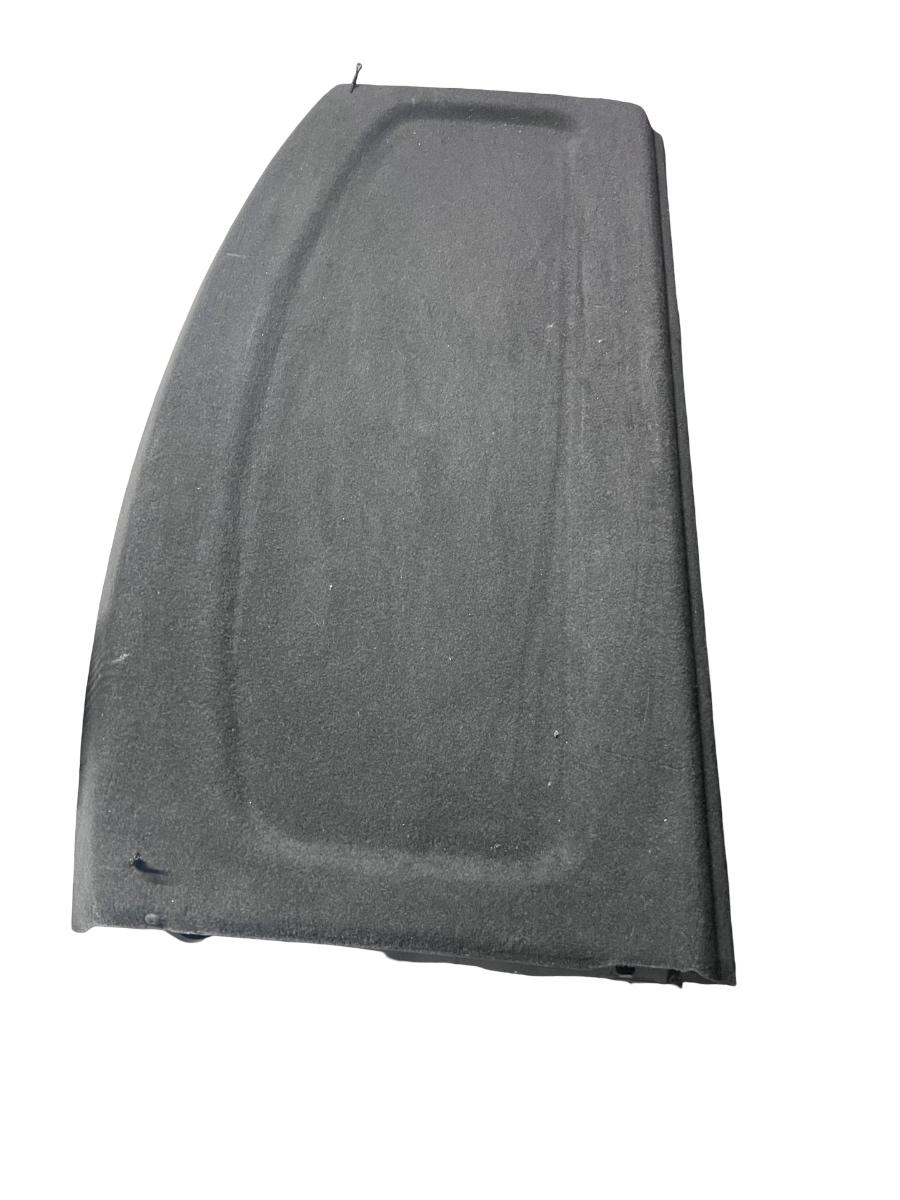 Polita sub luneta VOLKSWAGEN GOLF V 1K1 2003 - 2009