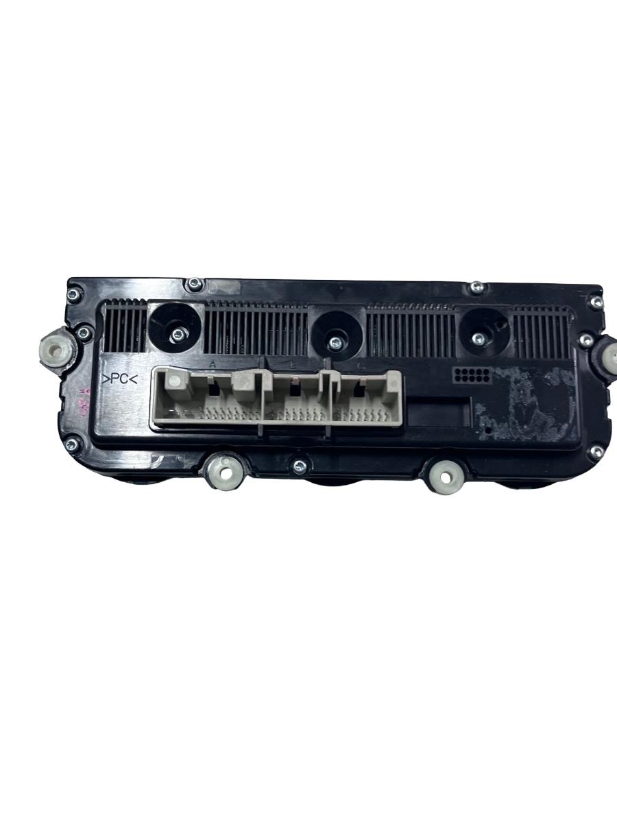 Panou Clima VOLKSWAGEN GOLF V 1K1 2003 - 2009 – foto 2