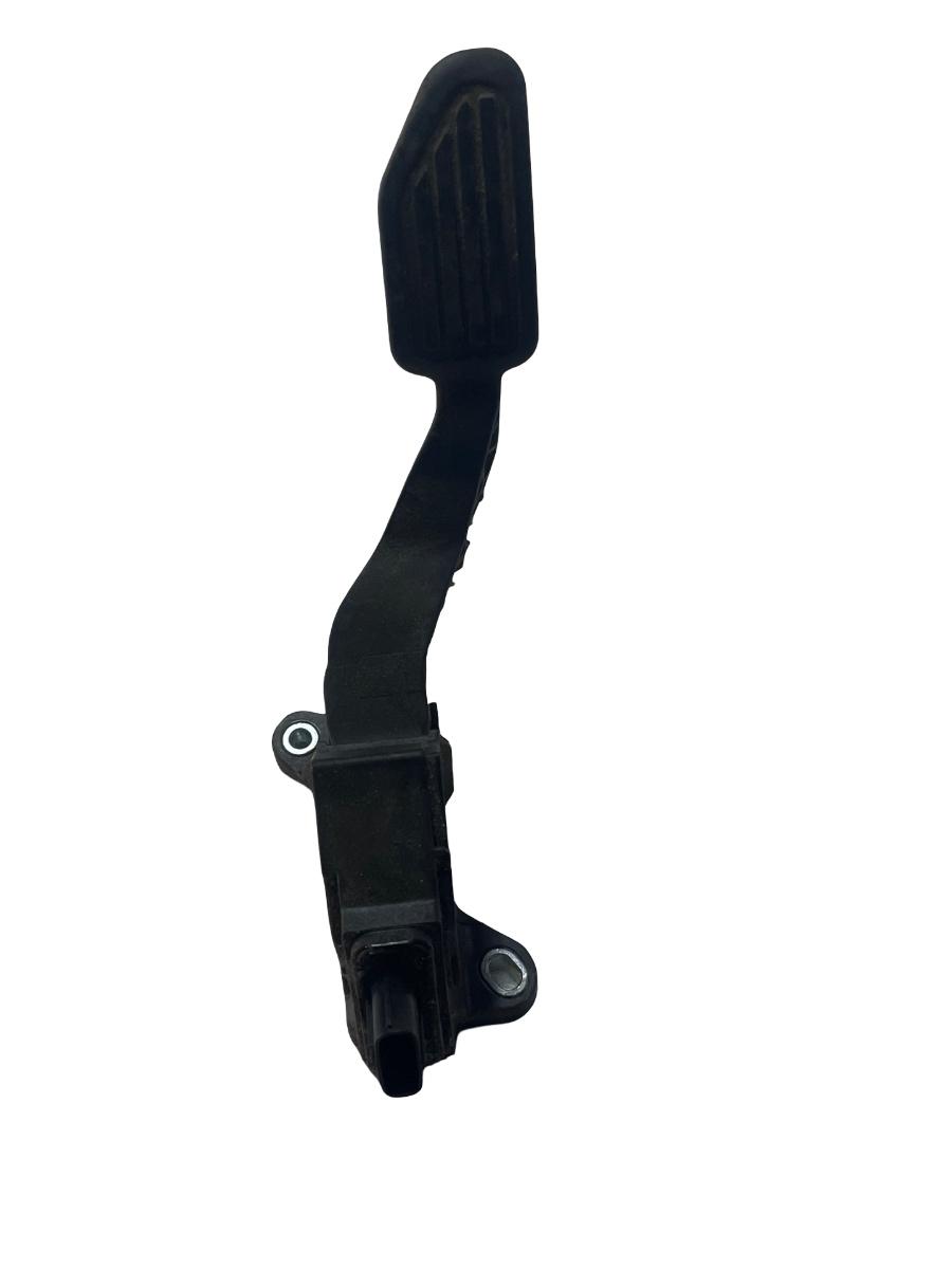 Pedala de acceleratie TOYOTA YARIS _P13_ 2012 - > 1.3 VVTi 1NR-FE 781100D160