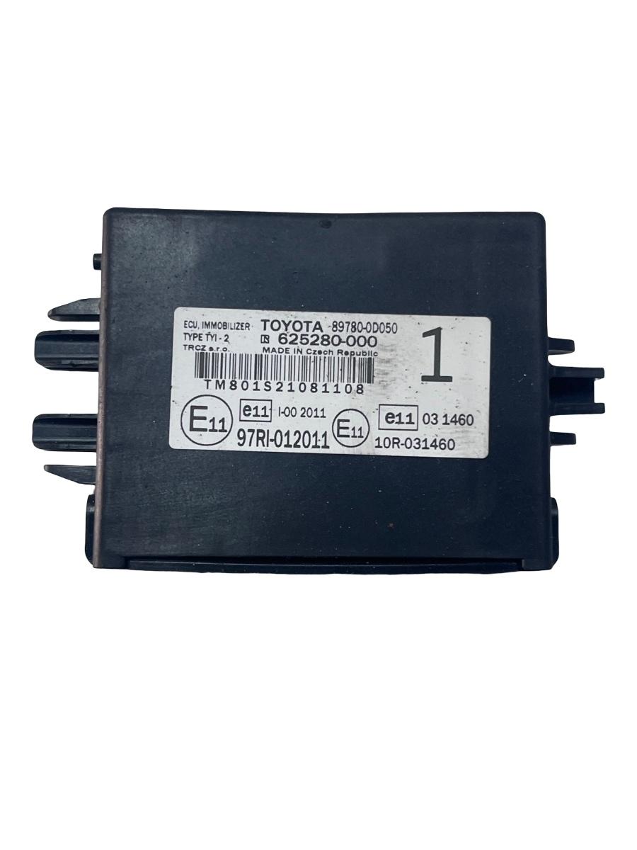 Imobilizator TOYOTA YARIS _P13_ 2012 - > 897800D050