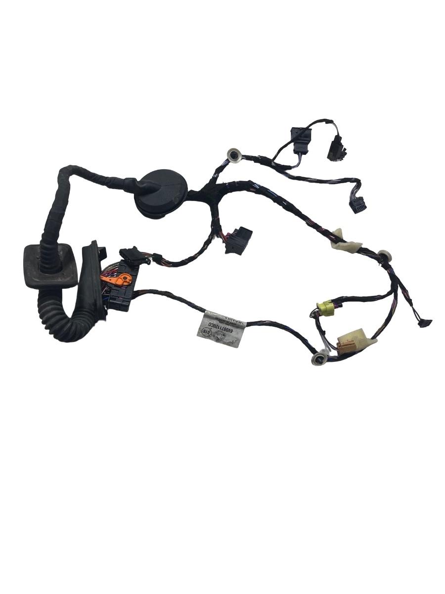 Instalatie portiera stanga fata SKODA FABIA III Estate NJ5 2014 - > 6V0971120CD