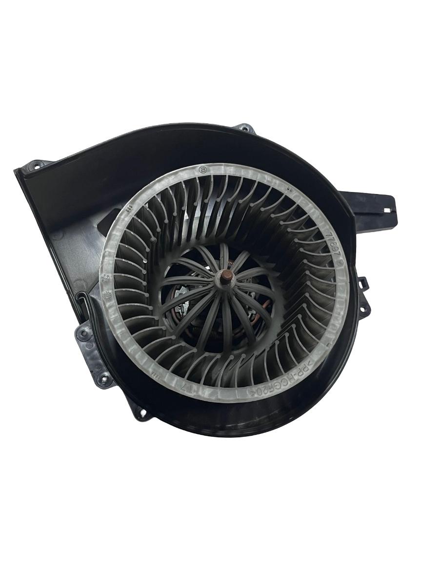 Ventilator aeroterma SKODA FABIA III Estate NJ5 2014 - > 6R1819015A