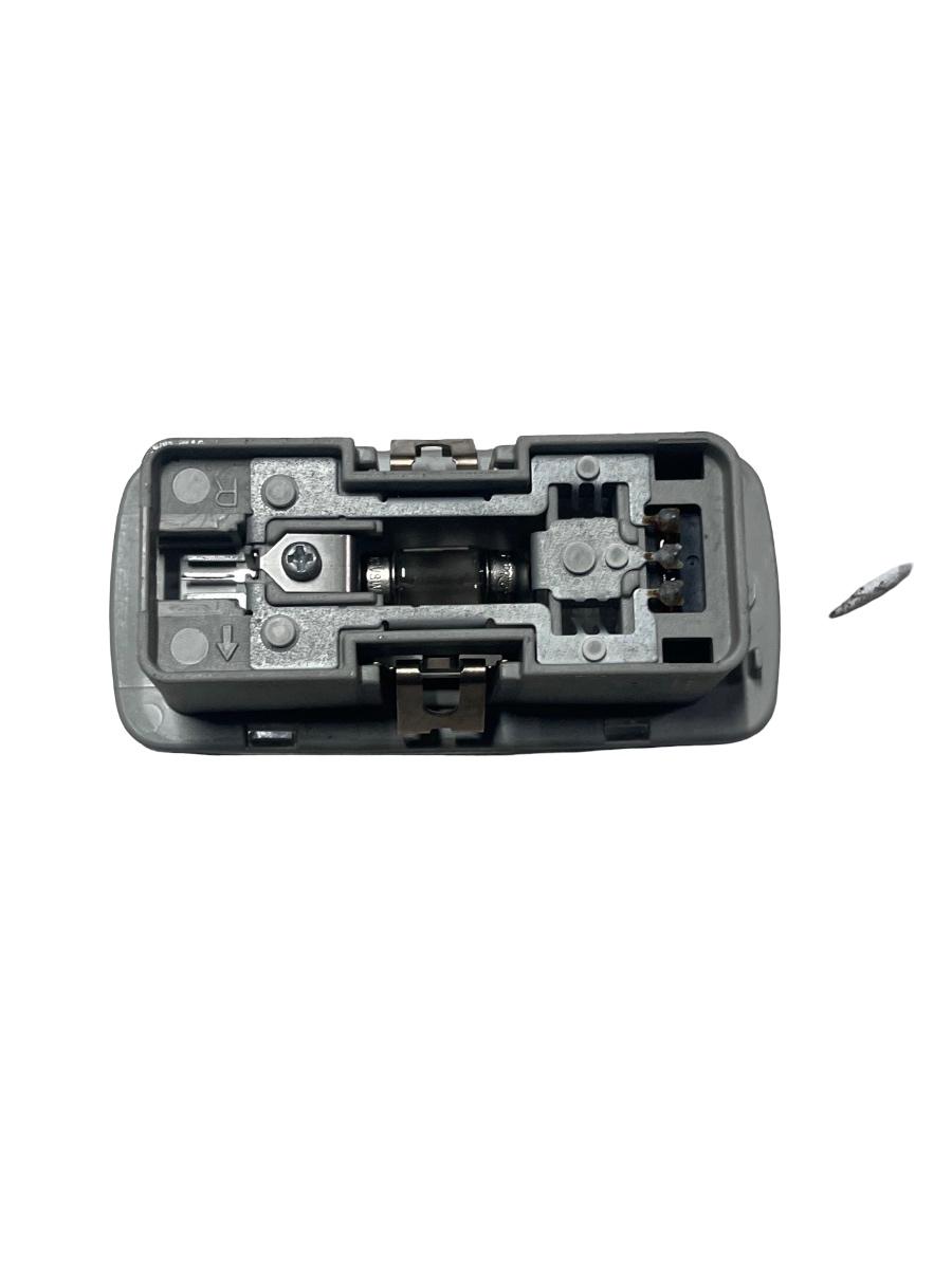 Lampa interioara habitaclu NISSAN QASHQAI / QASHQAI +2 I J10, JJ10 2006 - 2014 – foto 2