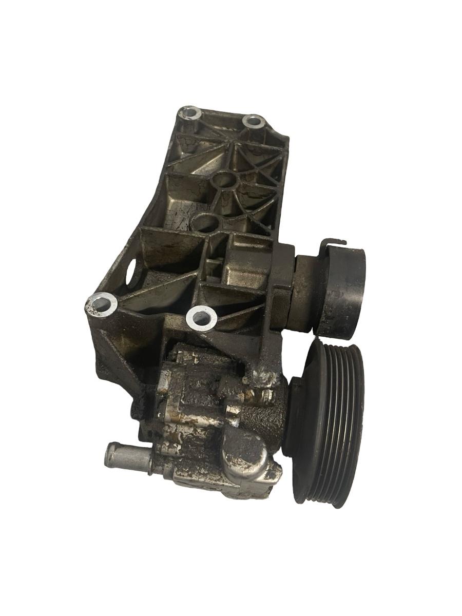 Suport accesorii + pompa servo VOLKSWAGEN POLO 9N_ 2001 - 2012 1.2 BBM – foto 4