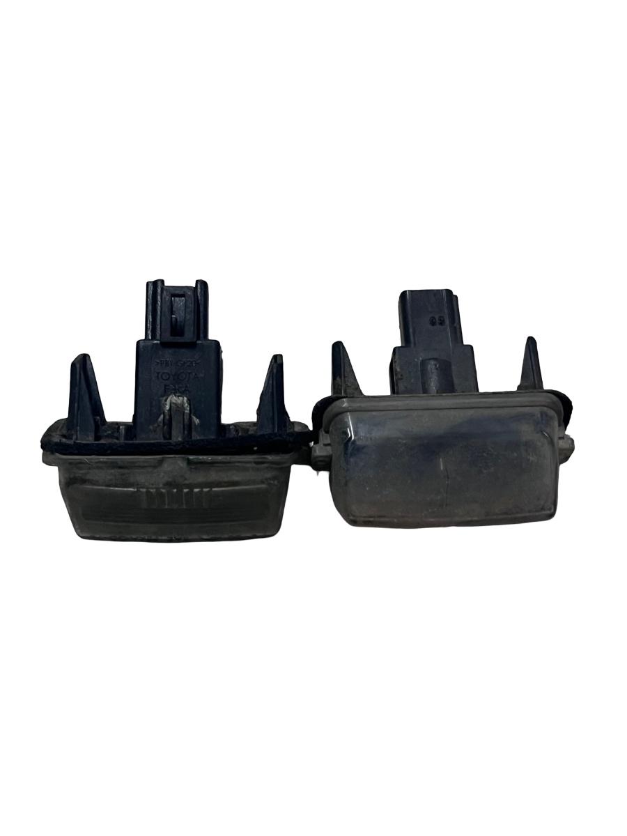 Set Lampi numar de inmatriculare TOYOTA YARIS _P13_ 2012 - >