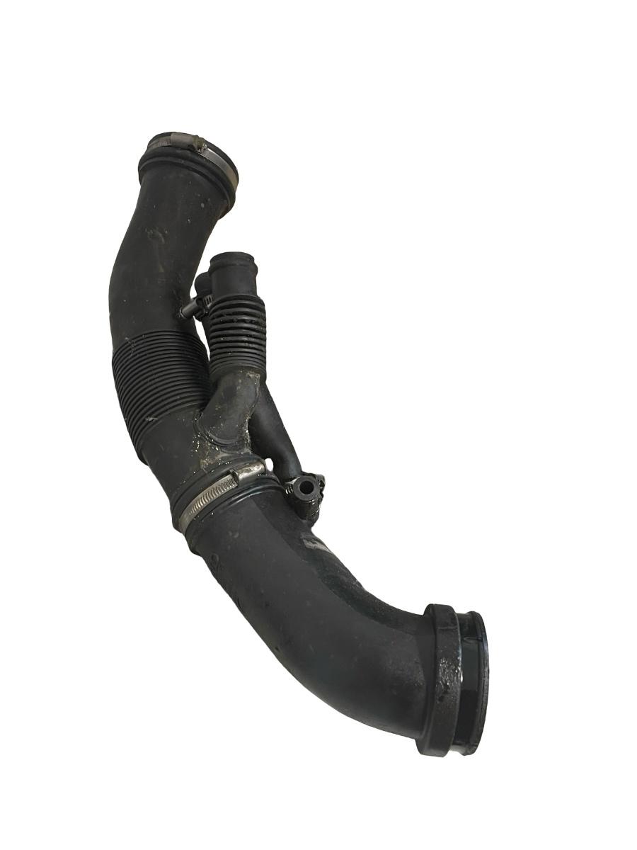 Furtun admisie aer VOLKSWAGEN PASSAT Estate 3B5 1997 - 2001 1.6i AHL