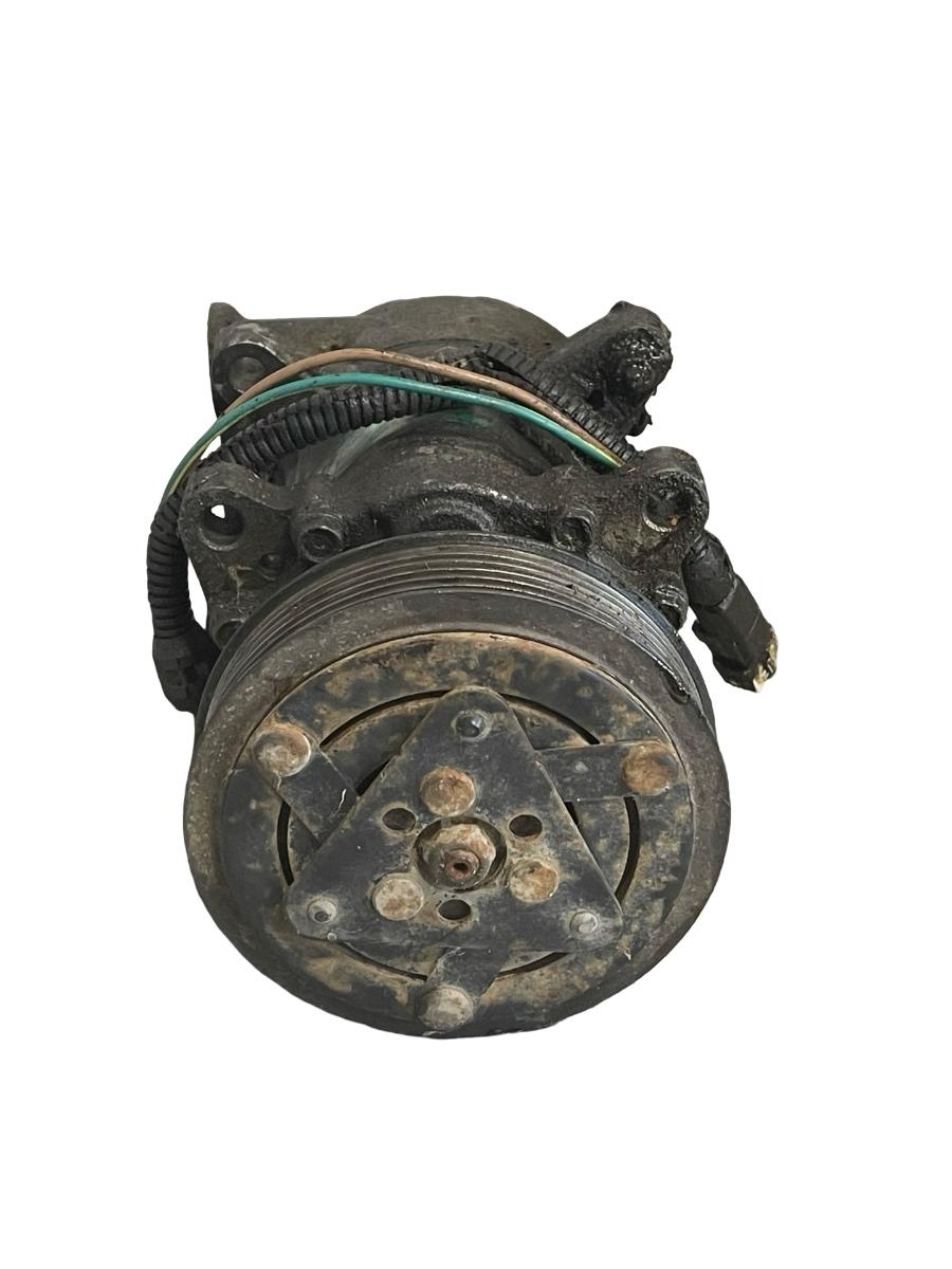 Compresor  AC PEUGEOT 206 Hatchback 2A/C 1998 - > 1.4 i KFX