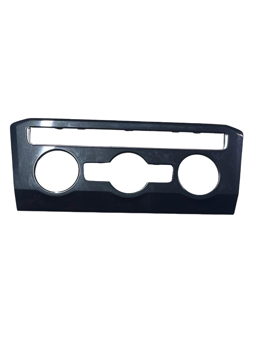 Consola centrala butoane VOLKSWAGEN Tiguan II Facelift [ 2020 - 2024 ] 5NB820073