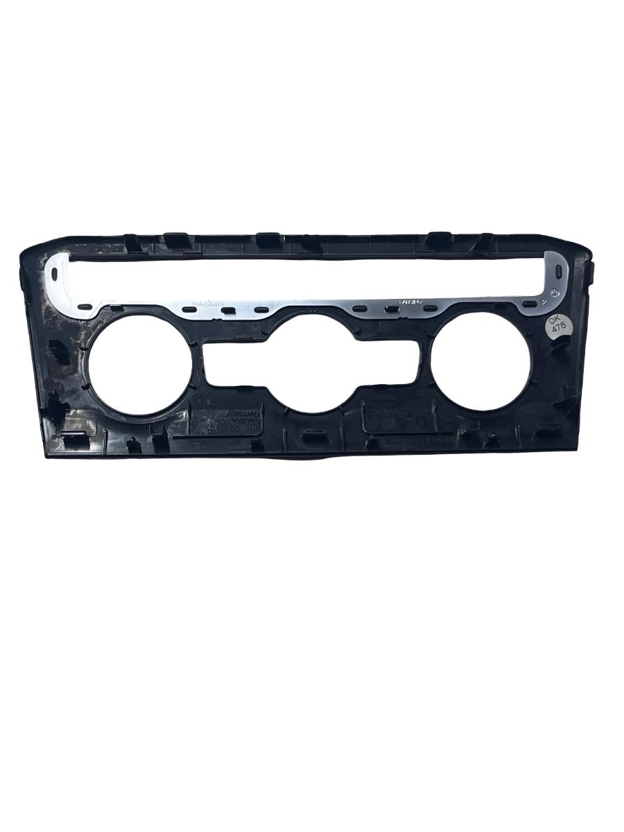 Consola centrala butoane VOLKSWAGEN Tiguan II Facelift [ 2020 - 2024 ] 5NB820073 – foto 3