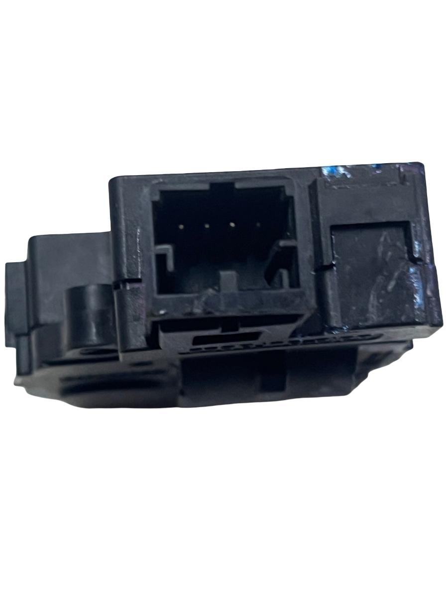 Motoras/actuator clapeta aer BMW 5 F10 2009 - 2016 24042010 – foto 2