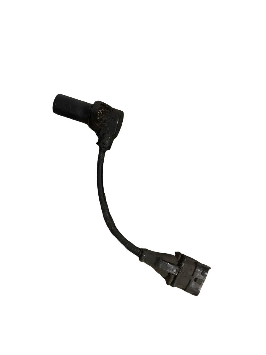 Senzor impulsuri arbore cotit IVECO DAILY III Bus 1999 - 2006 2.3 35 S 12, 35 C 12, 40 C 12 F1AE0481B 0281002513