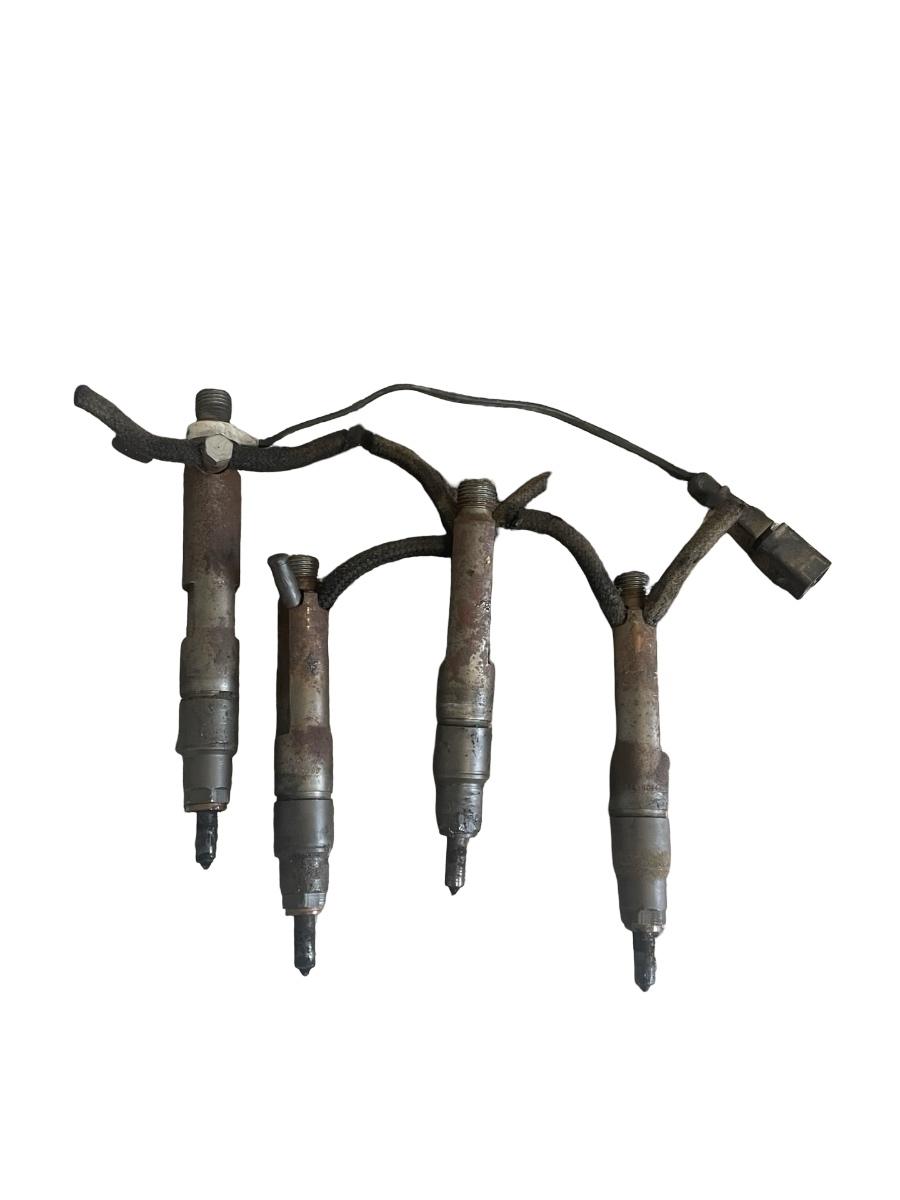 Set injectoare combustibil VOLKSWAGEN POLO 9N_ 2001 - 2012 1.9 SDI ASY 0432193600