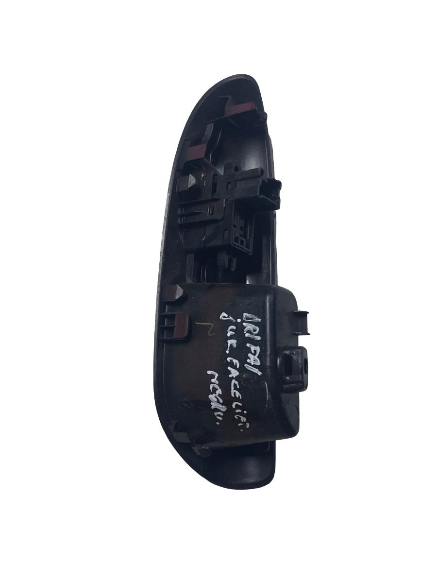 Butoane geamuri  dreapta fata NISSAN JUKE Facelift F15 2010 - > 829601KA2A – foto 2