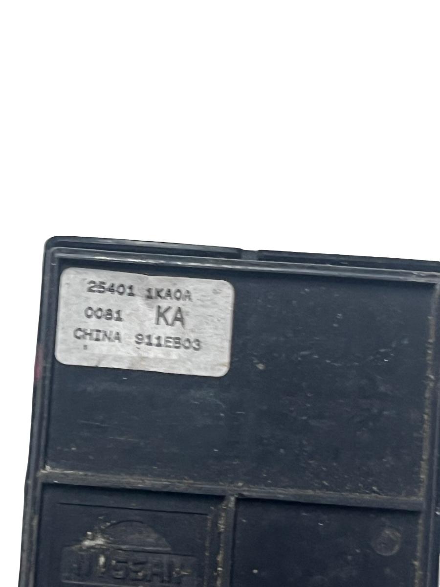Butoane geamuri electrice stanga fata NISSAN JUKE F15 2010 - > 254011KA0A – foto 3