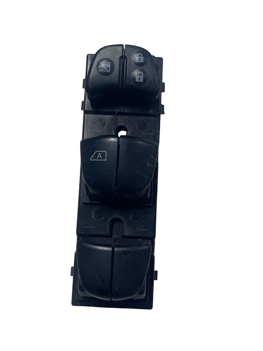 Butoane geamuri electrice stanga fata NISSAN JUKE F15 2010 - > 254011KA0A