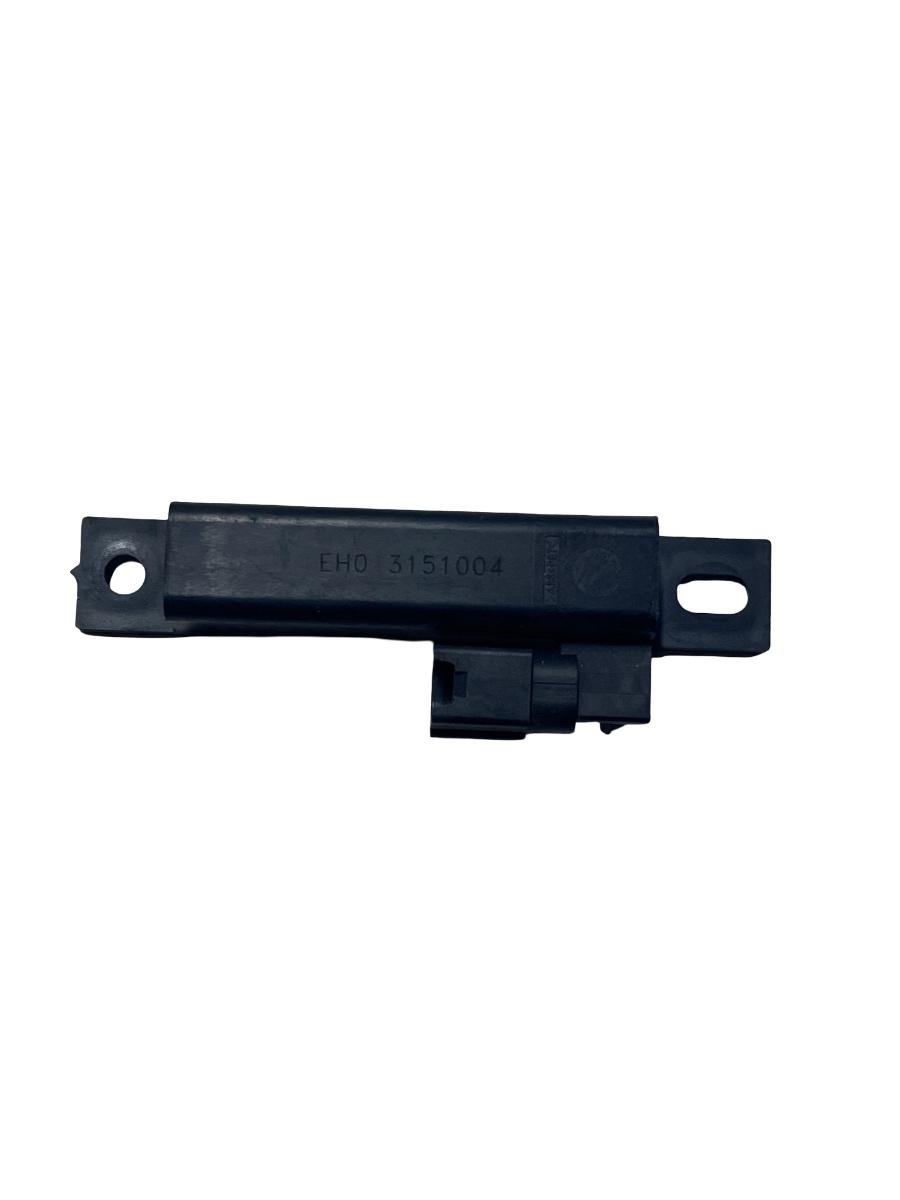 Amplificator semnal antena NISSAN JUKE F15 2010 - > 3151004