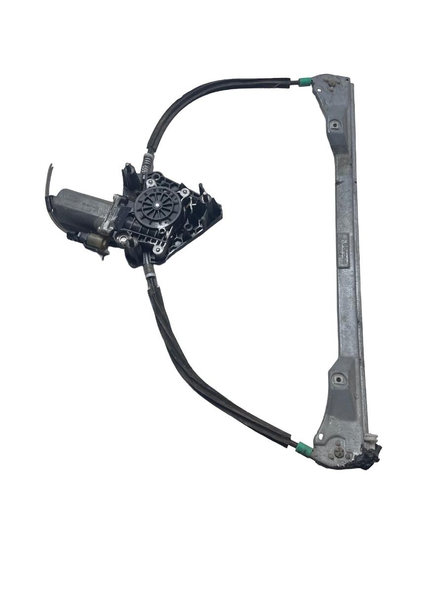 Macara Geam dreapta fata RENAULT CLIO II BB0/1/2_, CB0/1/2_ 1998 - > 77008422