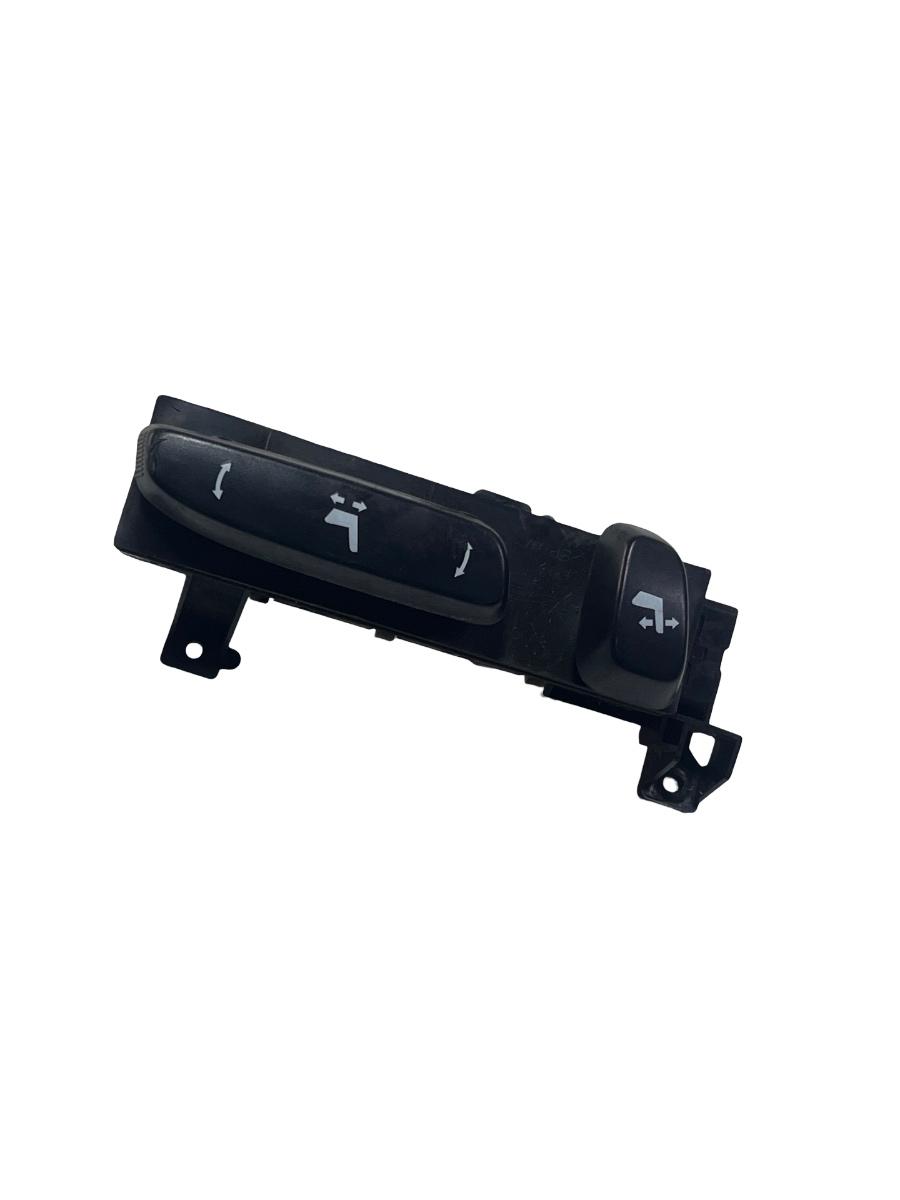 Buton reglaj scaun dreapta fata LEXUS IS 220 Saloon GSE2_, ALE2_, USE2_ 2005 - 2013 18A188