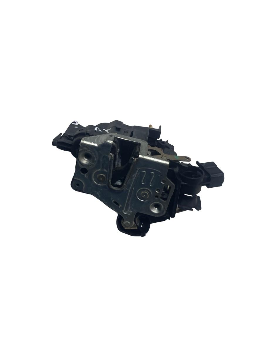 Broasca usa dreapta fata MERCEDES-BENZ C-CLASS W202 1993 - 2000 2027204435