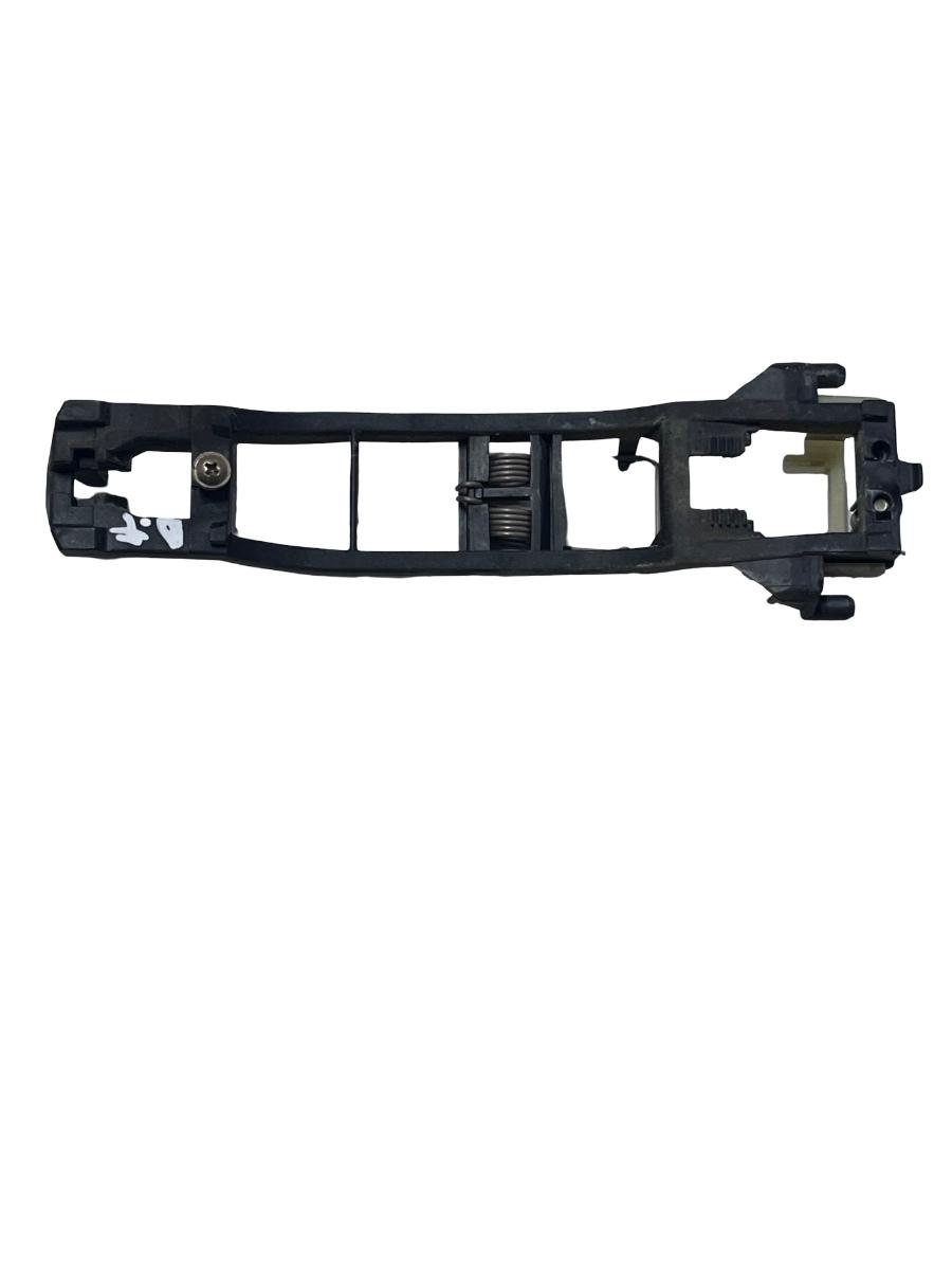 Suport maner exterior portiera dreapta fata MERCEDES-BENZ C-CLASS W202 1993 - 2000