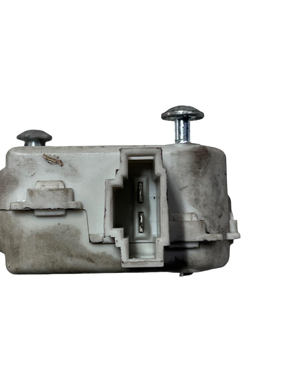 Motoras blocare usita rezervor combustibil VOLKSWAGEN GOLF IV 1J1 1997 - 2007 1J6862159A – foto 3