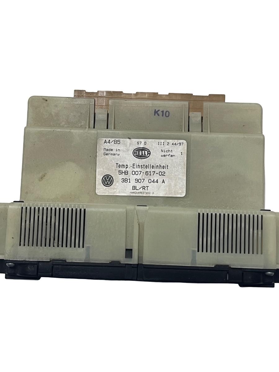 Panou Clima VOLKSWAGEN PASSAT 3B2 1996 - 2001 3B1907044A – foto 3