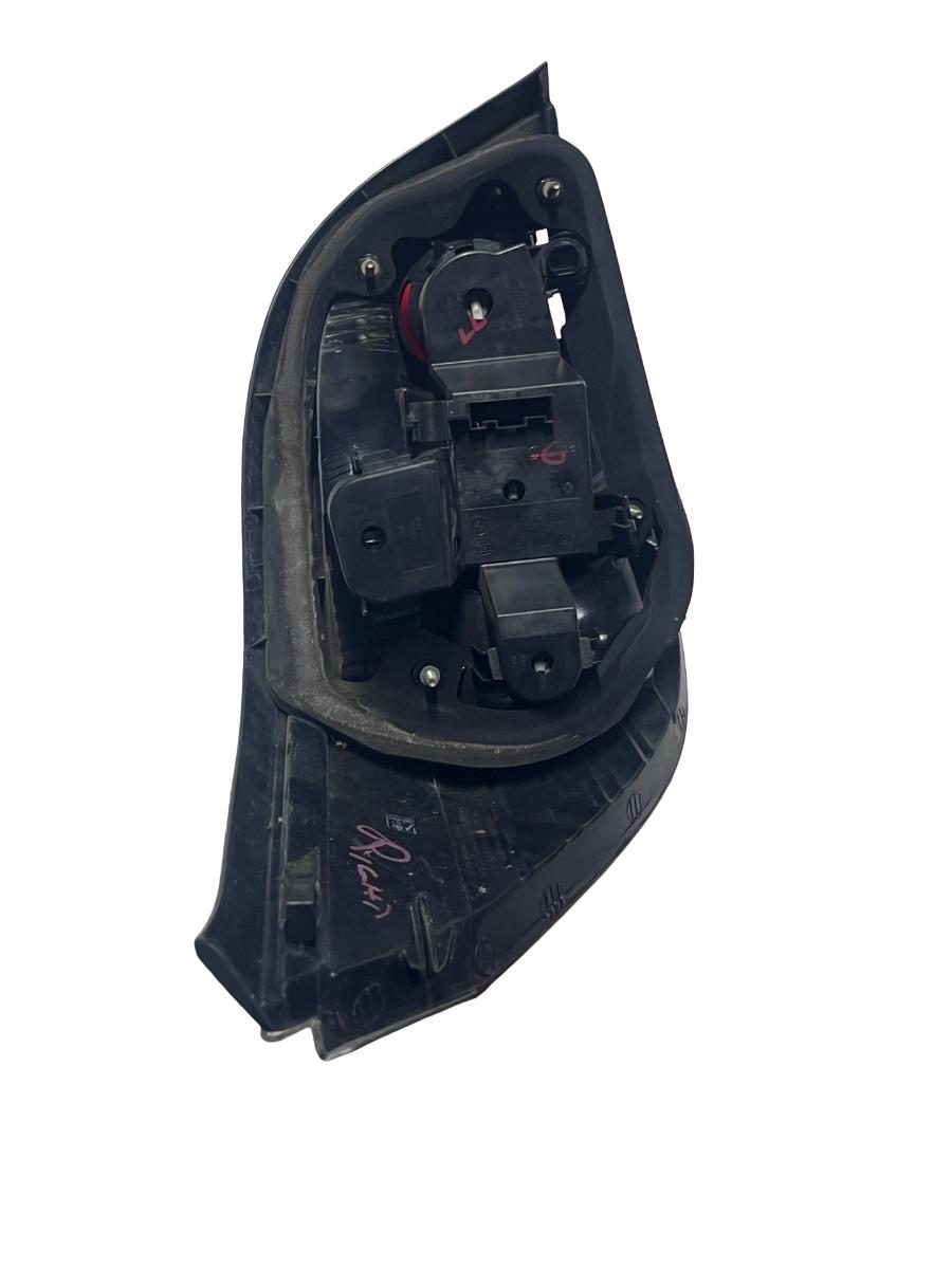 Lampa spate / Stop dreapta spate BMW 5 E60 2001 - 2010 6923306 – foto 3