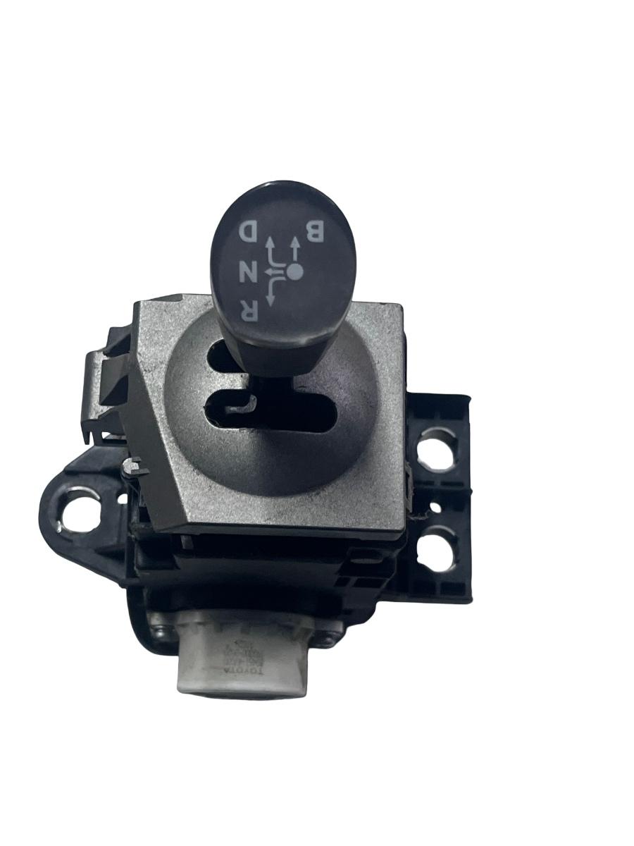 Schimbator de viteze cutie automata ( uk)  TOYOTA PRIUS Hatchback _W2_ 2003 - 2009 8945147030