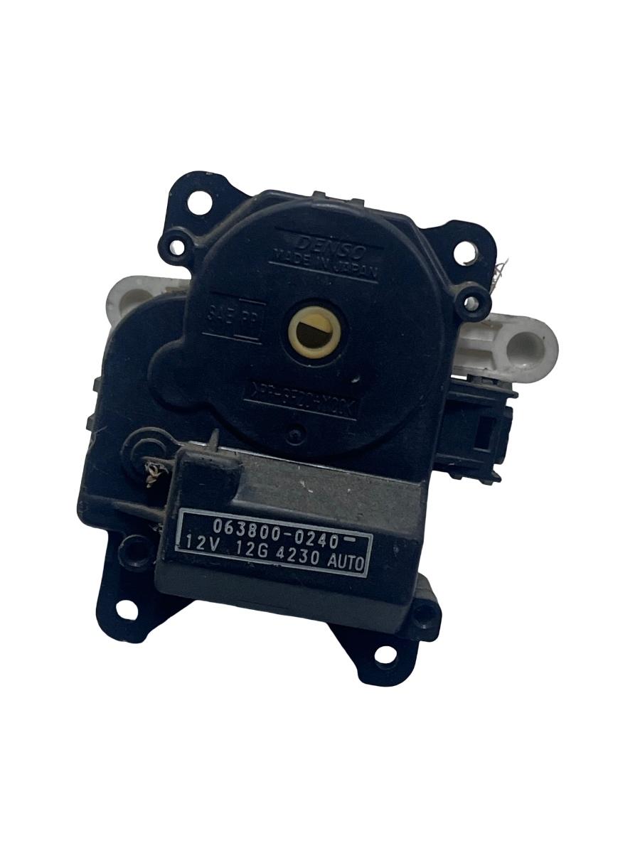 Motoras/actuator clapeta aer TOYOTA PRIUS Hatchback _W2_ 2003 - 2009 0638000240