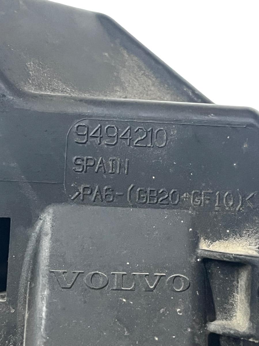 Carcasa panou de sigurante VOLVO S60 I 384 2000 - 2010 9494210 ( o clema rupta ) – foto 3