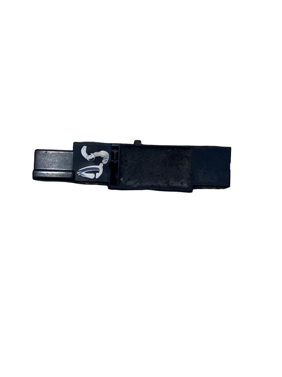 Senzor de impact airbag dreapta spate VOLVO S60 I 384 2000 - 2010 8622365 – foto 3