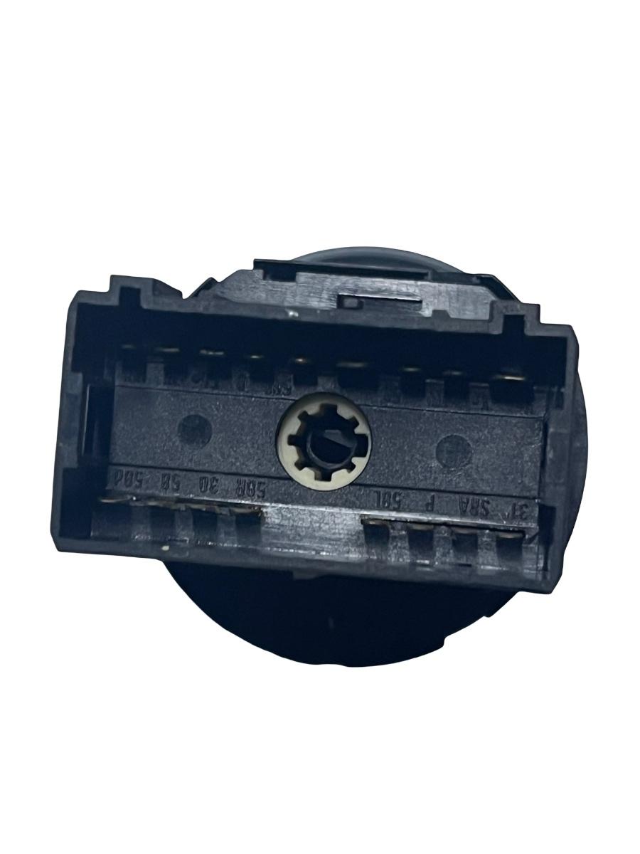 Bloc lumini VOLKSWAGEN POLO 9N_ 2001 - 2012 6Q0941531C – foto 2
