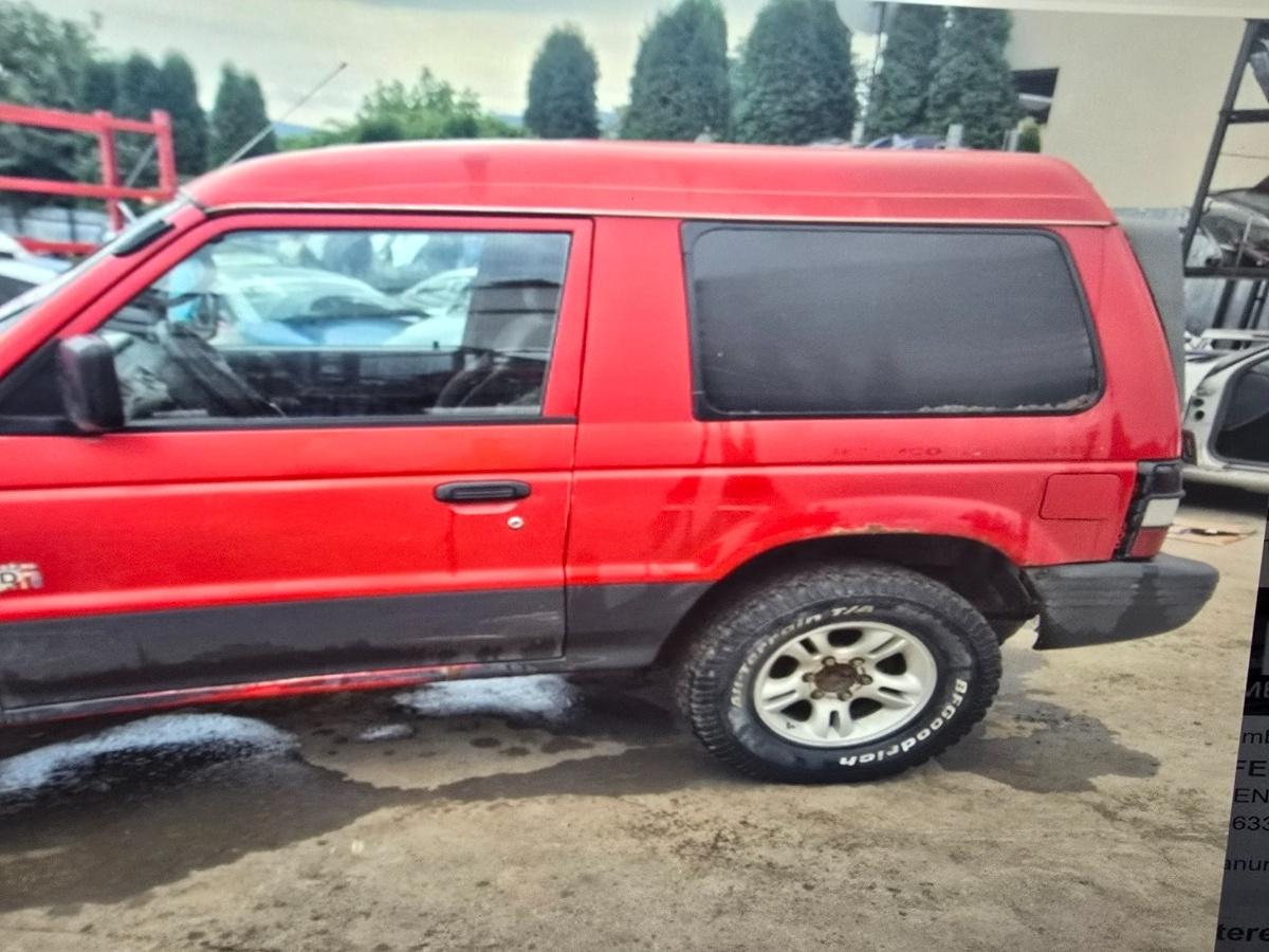 Haion portbagaj MITSUBISHI PAJERO 1997 2 usi cu defecte V3_W, V2_W, V4_W 1990 - 2001 2.8 TD 4M40-T – foto 6