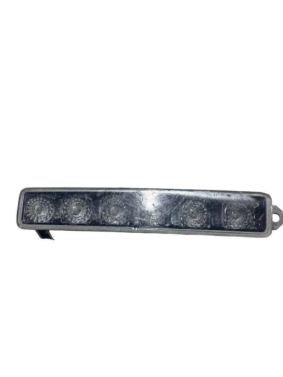 Lumina de zi PEUGEOT 308 SW II 2014 - > 9812662180 ( O CLEMA RUPTA )