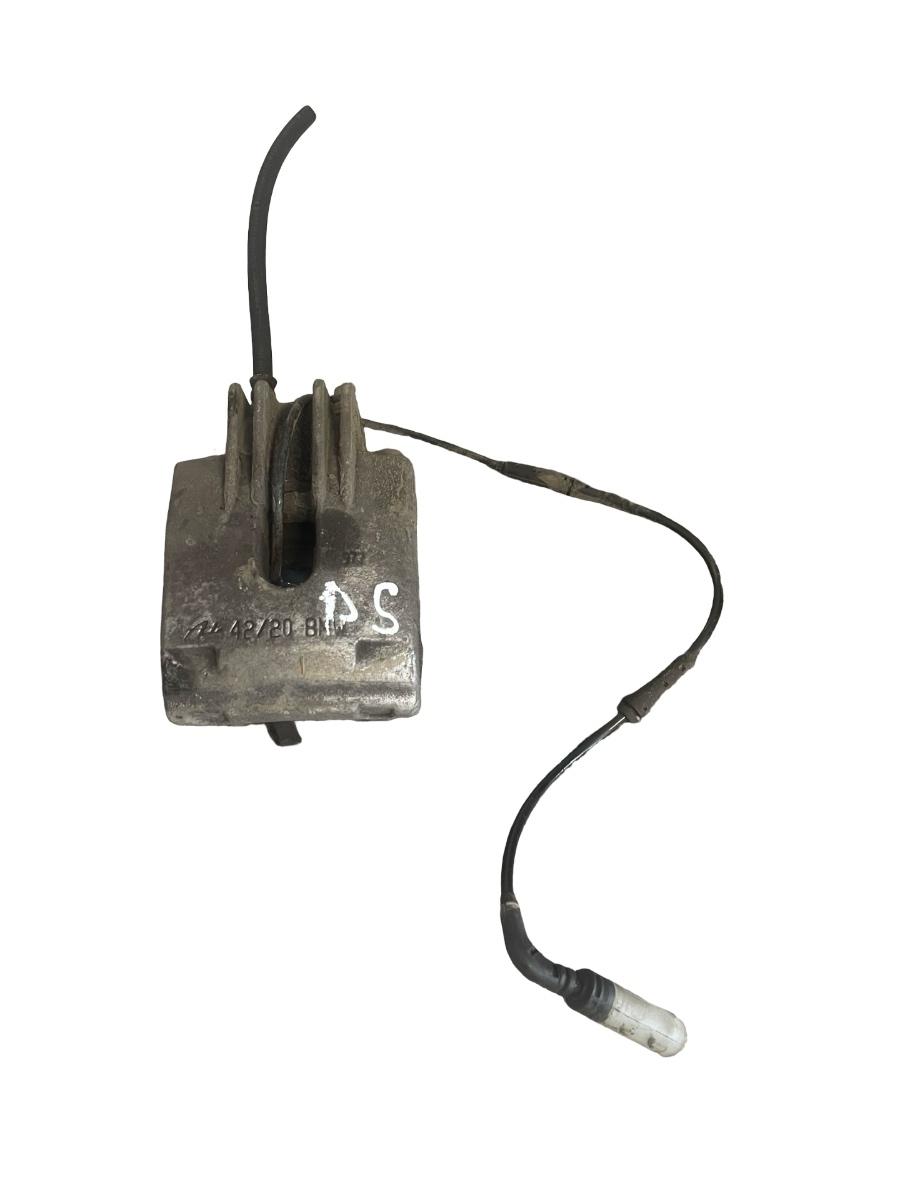 Etrier frana dreapta spate BMW 5 E60 2001 - 2010 2.0 520 d M47 D20 (204D4)