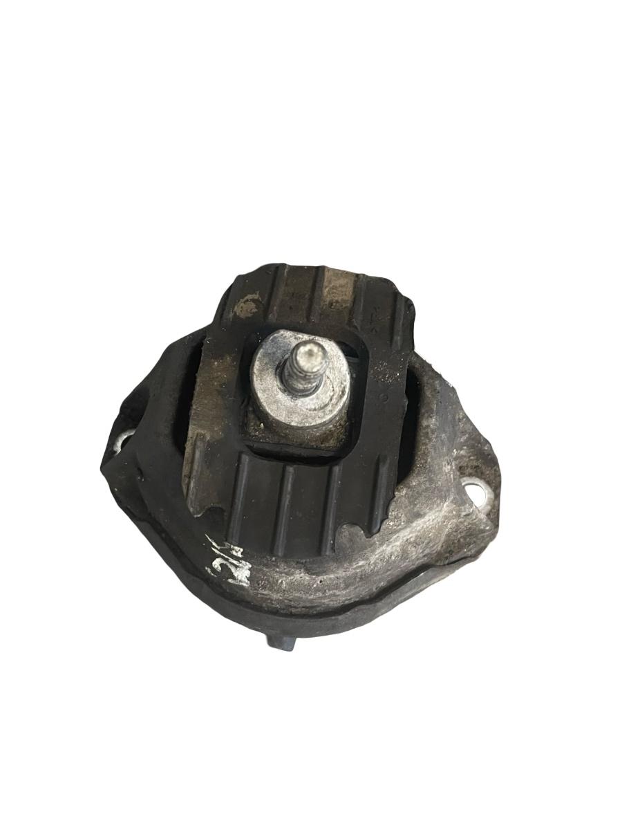 Suport tampon motor stanga BMW 5 E60 2001 - 2010 2.0 520 d M47 D20 (204D4) – foto 3